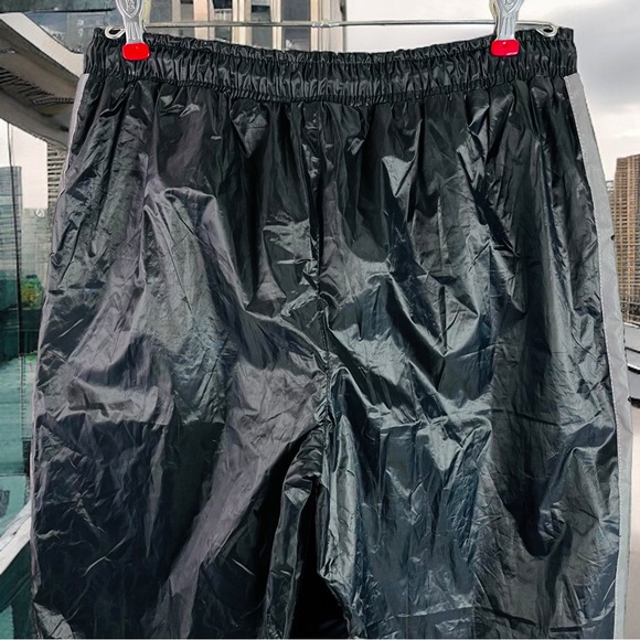 Blazendary Jogging Warm-up Pants | Trendy Embroidered Taping | Size XXL - Picture 5 of 8